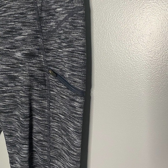zella Dark Heathered Gray Leggings Size Medium - Picture 3 of 8
